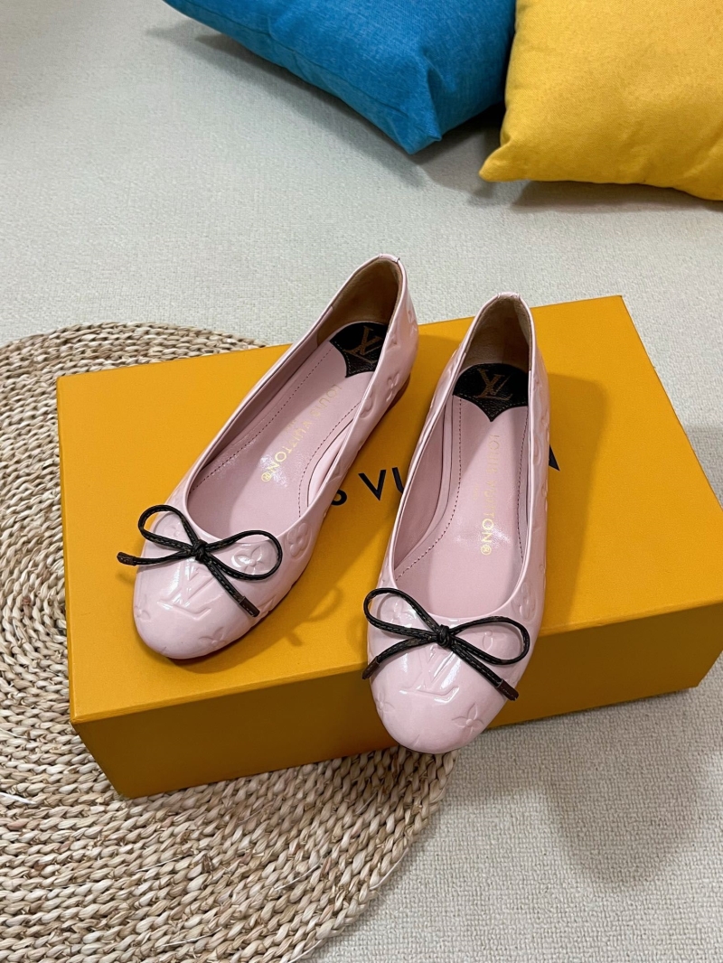 LV flat shoes